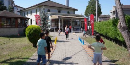 Kur’an kursuna gidenlen hem eğlendi hem spor yaptı