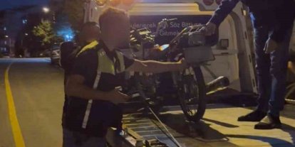 Sahte plakalı ve belgesiz kullanılan motosiklet trafikten men edildi