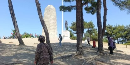 Sarıgöllü kadınlar tarihin izinde Çanakkale’yi gezdi