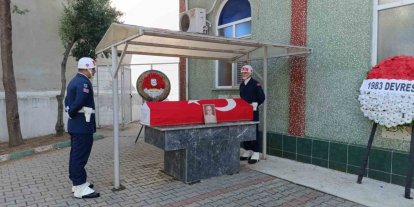 Emekli Binbaşı Özcan Yıldız’a askeri törenle veda
