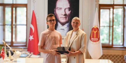 Başkan Subaşı, YKS Türkiye Birincisi Abdullah Uslu’yu belediyede ağırladı