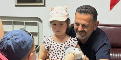 Makamın en özel misafirleri minikler oldu