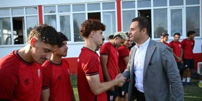 Başkan Akın’dan Balıkesirspor’a sezon öncesi moral ziyareti