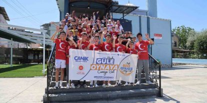 Canik’te çocuklar camilere akın ediyor