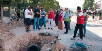 Başkan Köksal Aras mahallelerde yürütülen çalışmaları yerinde inceledi