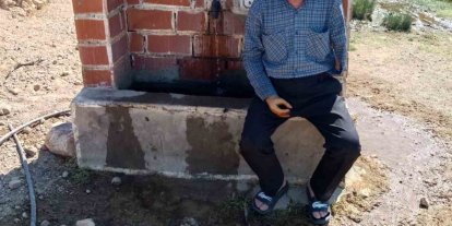 Doğup büyüdüğü köyüne 8 çeşme yaptırdı