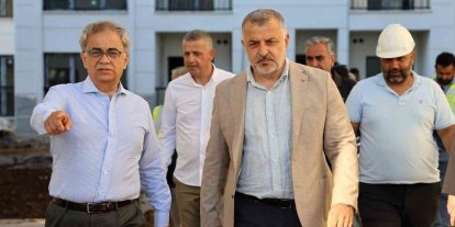 Baraçlı, Kartepe Evleri’ndeki son hazırlıkları yerinde değerlendirdi