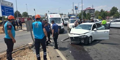 Bingöl’de trafik kazası: 3 yaralı