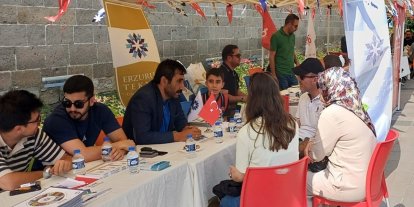 ETÜ, tercih günleri’nde aday öğrencilerle buluşuyor