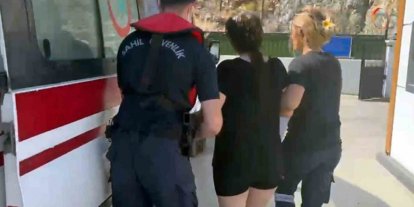 Gezi teknesinde rahatsızlanan vatandaş karaya tahliyesi yapıldı