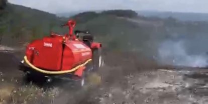 Düzce’de anız yangını ormana sıçramadan söndürüldü