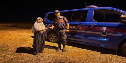 Jandarma kayıp telefonu sahibine ulaştırdı