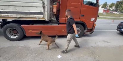 Tırın gizli bölmesinde 7 kilo metamfetamin ele geçirildi