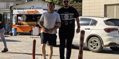 Uyuşturucu madde ile kaçmaya çalışan şahıs polis ekiplerince yakalandı