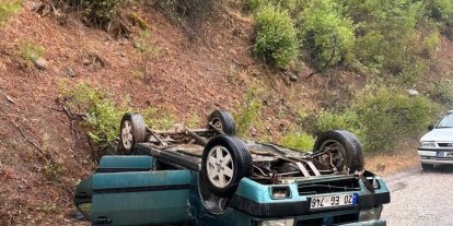 Takla atan otomobilde baba öldü, kızı yaralandı