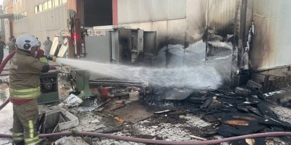 Antakya’da mobilya atölyesinde yangın paniği
