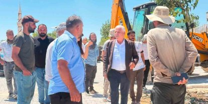Çermikte kırsal mahalle yollarında çalışmalar sürüyor