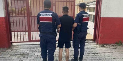 Hırsızlık suçundan aranan şahıs İncirliova’da yakalandı