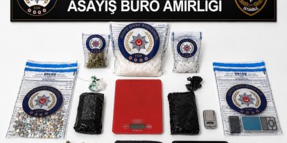 Bağcılar’da uyuşturucu operasyonu: 4 gözaltı