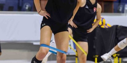 Denizli Büyükşehir Belediyespor Kadın Voleybol Takımı yeni sezon hazırlıklarına başladı