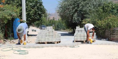 Osmaneli’ni güzelleştirme çalışmaları sürüyor