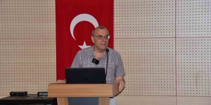 Balıkesir’de Charles Peirce’in Göstergebilimi ve Metaforları konuşuldu