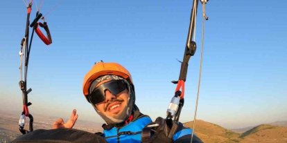 Kayseri’den Kahramanmaraş’a uçan yamaç paraşütü mesafe pilotu o anları anlattı