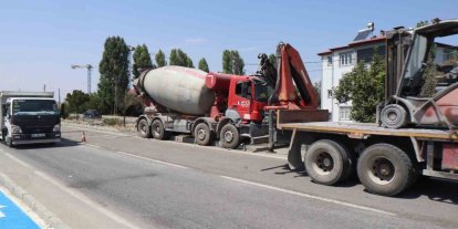 Iğdır-Tuzluca kara yolunda zincirleme kaza: 4 kişi yaralandı