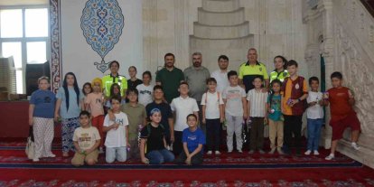Kur’an kursu öğrencilerine uygulamalı trafik eğitimi