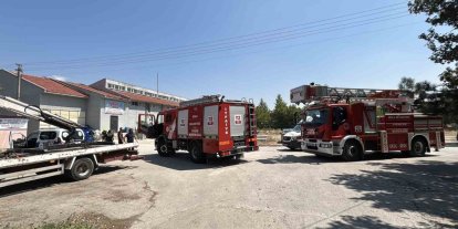 Mantar tesisindeki ilaçlama dumanını yangın zanneden vatandaşlar ekipleri harekete geçirdi