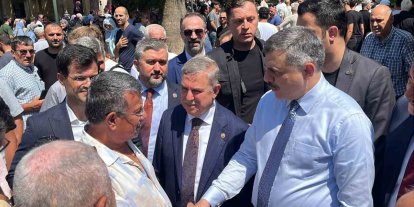 İçişleri Bakanı Çiftçi, cuma ve cenaze namazlarına katıldı
