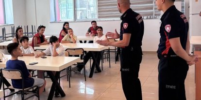 Öğrencilere itfaiyecilik mesleği anlatıldı