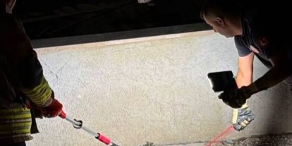 Hatay’da eve giren yılanları itfaiye yakaladı