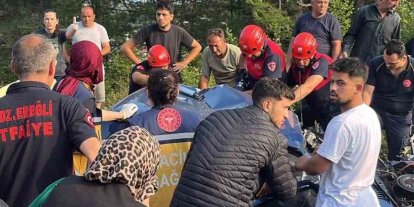 İşçi servisi ile otomobil çarpıştı: 1’i ağır 4 yaralı