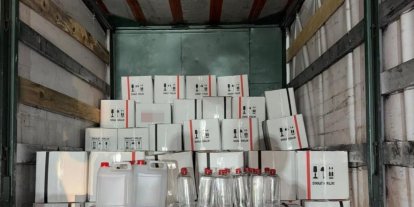 Kocaeli’de 2 bin 400 litre kaçak etil alkol ele geçirildi