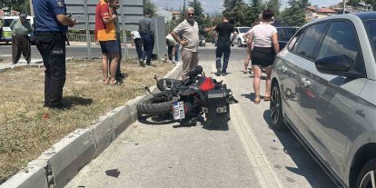 Burdur’da motosiklet ile otomobil çarpıştı: 1 yaralı