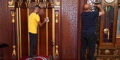 Yunusemre’de ibadethanelerde kapsamlı temizlik çalışması