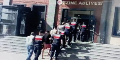 Çanakkale’de göçmen kaçakçılığı operasyonlarında 59 düzensiz göçmen yakalandı, 4 organizatör tutuklandı