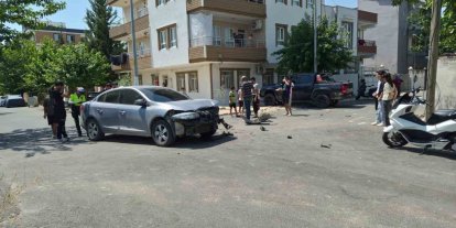 Pikap ile otomobil çarpıştı: 1 yaralı