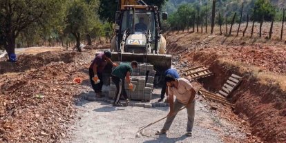 Kozan Belediyesi’nden 11 mahallede dev yol atağı