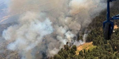 Kuyucak’ta alevlerle mücadele sürerken, meteoroloji kritik saatlere dikkat çekti