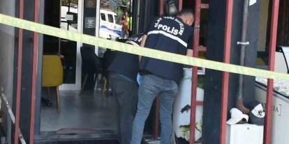 Elektrik akımına kapılan usta merdivenden düşerek hayatını kaybetti