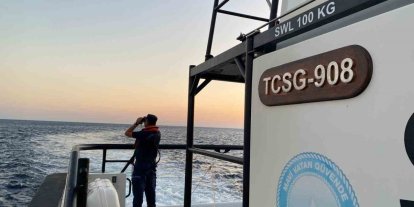 Bozcaada açıklarında kaybolan dalgıç için arama çalışmaları devam ediyor