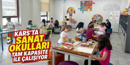 Kars'ta akıl ve zeka oyunları eğitimleri devam ediyor.