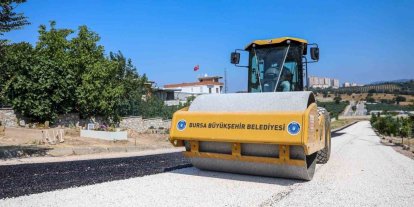 Bursa’da mezarlık yolları yenileniyor