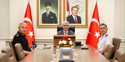 Vali Makas ‘Terörsüz Türkiye’ gündemli toplantıya katıldı