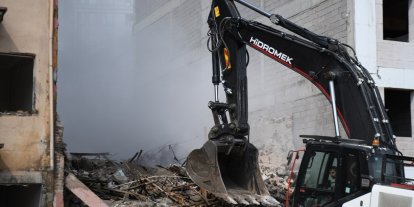 Yeşilyurt Belediyesi’nden metruk yapılara kararlı müdahale