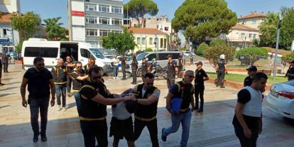 Aydın’daki telefoncu cinayetinde 4 şüpheli adliyeye getirildi