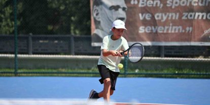 Kuşadası Tenis Kulübü’nde ulusal turnuva heyecanı yaşanmaya başladı