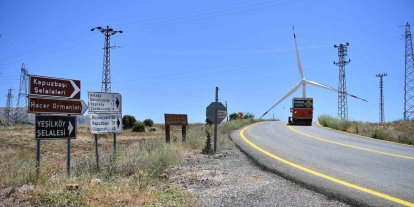 Kapuzbaşı yolunda yol çizgisi çalışması yapıldı